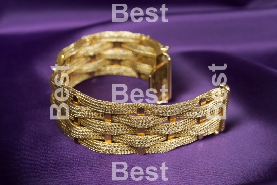 Gold bracelet