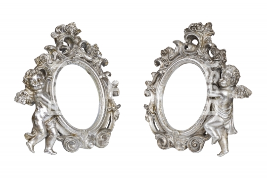 Oval baroque silver picture frame