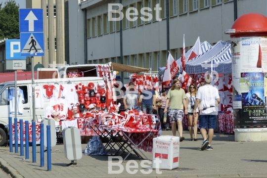 Polish fans accessories stand