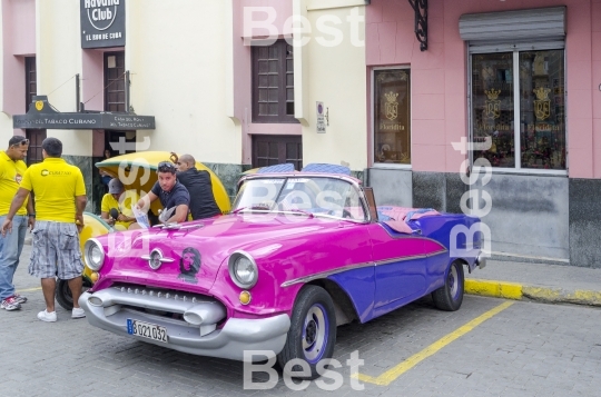 American classic cars in Havana