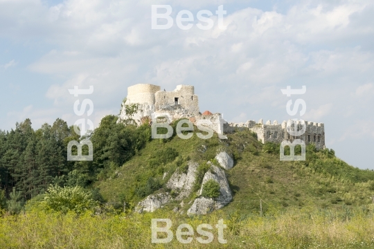 Castle ruins in Rapsztyn, Poland