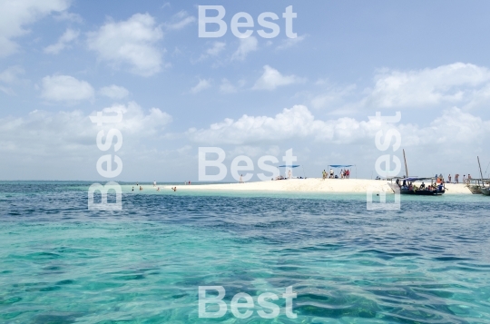 Cruise on wooden boats in Zanzibar