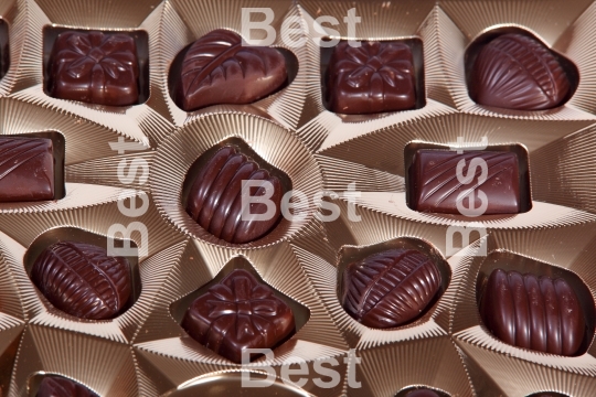 Dark chocolate pralines