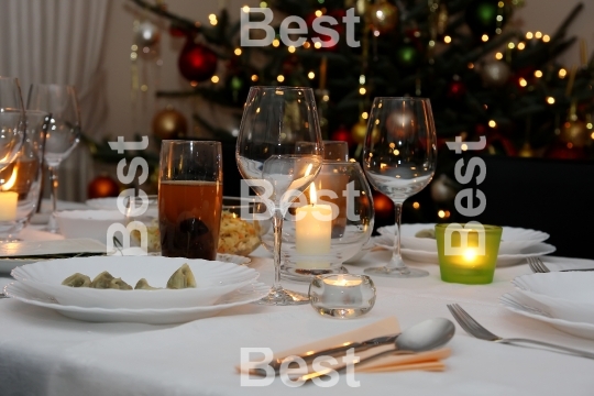 Formal Christmas dinner setting