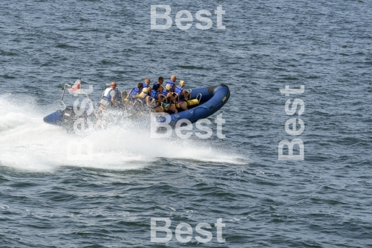 High speed boat