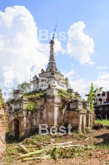 Idein Shwedagon Pagoda