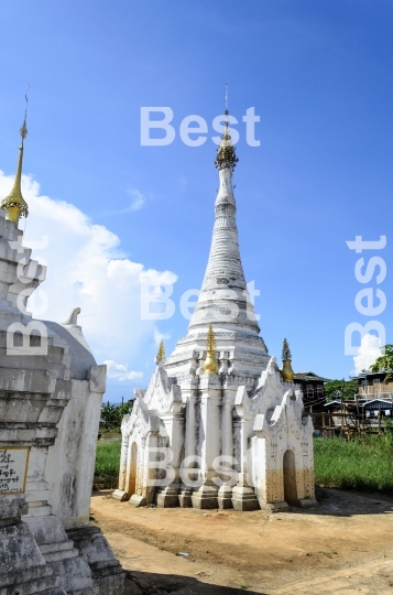 Idein Shwedagon Pagoda