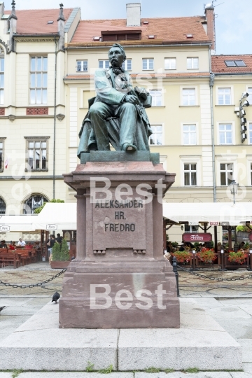 Monument comedy-writer Aleksander Fredro
