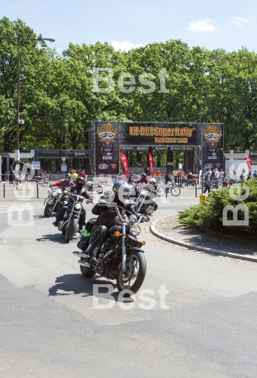 Motorcyclists are leaving event "Harley-Davidson Super Rally 2013"