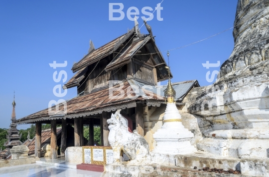 Old pagodas in Bagan