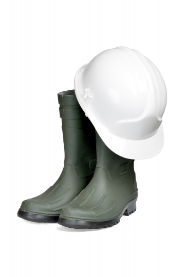 Protection helmet and rubber boots