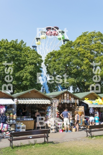 Stalls before entering the pier